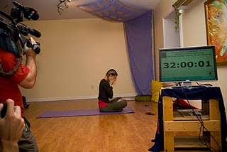 Non Stop Yoga photo, Non Stop Yoga Guinness World Record video, Canadian Yoga Teacher world record, Yasmin Fudakowska-Gow picture